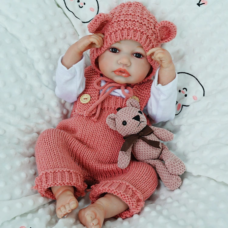 reborn baby dolls | realistic baby dolls | fake baby | cute reborn dolls | reborns for sale | bebe reborn | reborn dolls and clothes | reborn love | anxiety | look real | friends and relatives | play dress up | dementia | love for dolls